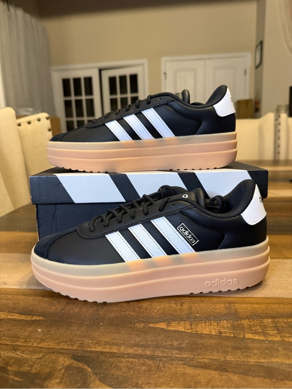 adidas VL Court Bold "Core Black/Cloud White/Gum"